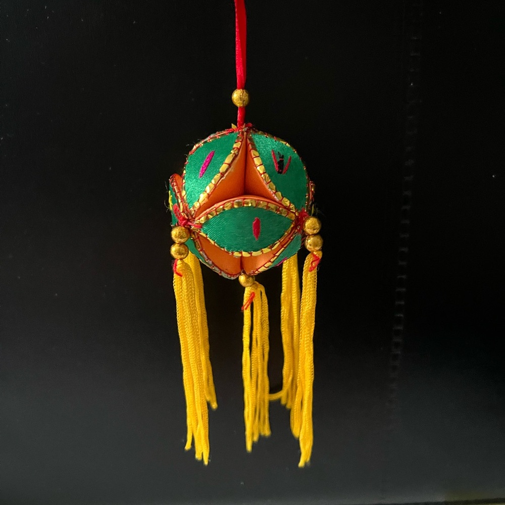 handmade ornaments - Picture 4 of 4